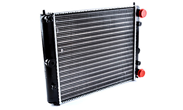 Радиатор охлаждения ЗАЗ 1102, 1103, 1105 "Таврия" (для карбюраторных и инжекторных авто) AURORA